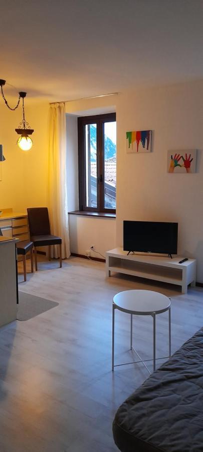 Anna'S Home Campione d'Italia Ngoại thất bức ảnh